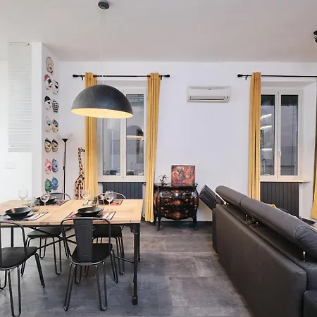 Elegante A Pochi Passi Dal Centro Rom