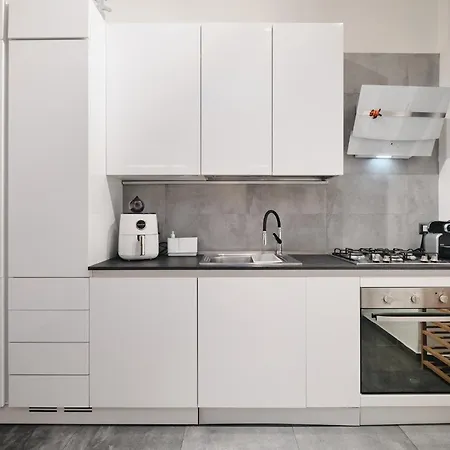 Lägenhet Elegante A Pochi Passi Dal Centro *